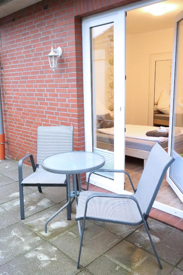 Gaestehaus Zum Surgrund Cuxhaven Exterior foto